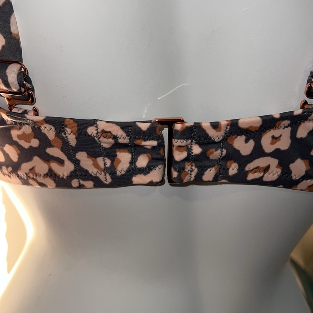Bikini Set - Picture 8 of 15